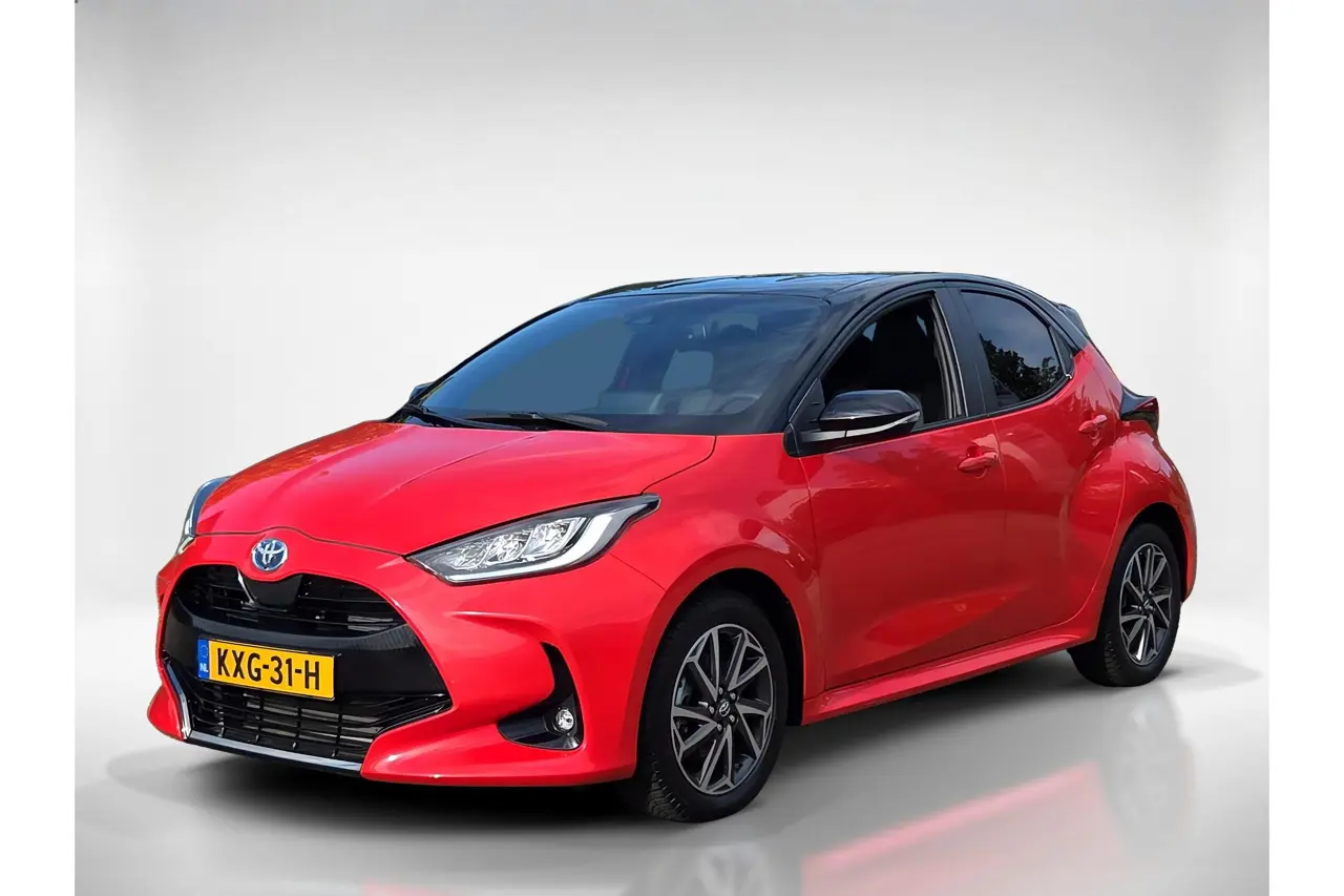 Toyota Yaris 1.5 Hybrid Executive 2024, foto 1