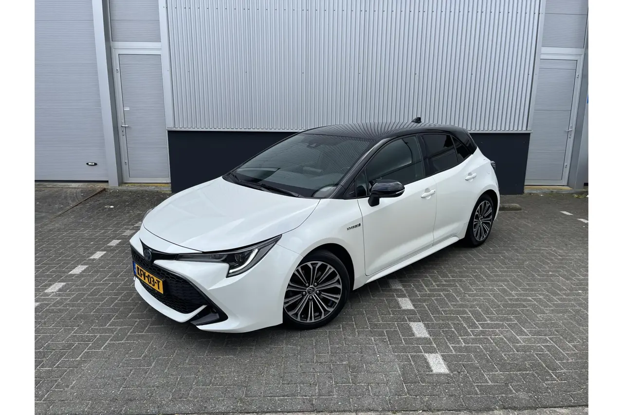 Toyota Corolla 2.0 Hybrid Executive 2019, foto 1