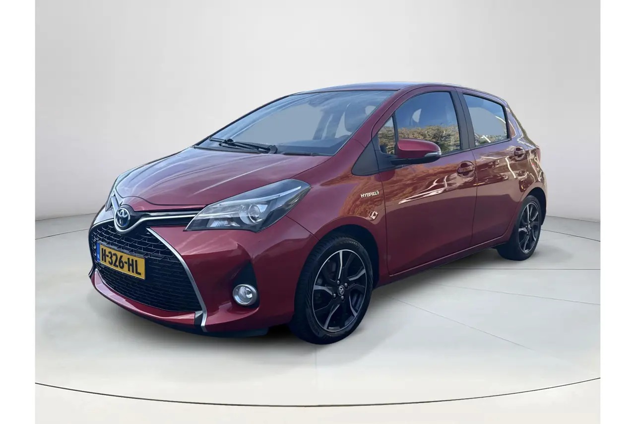 Toyota Yaris 1.5 Hybrid Dynamic 2016, foto 1