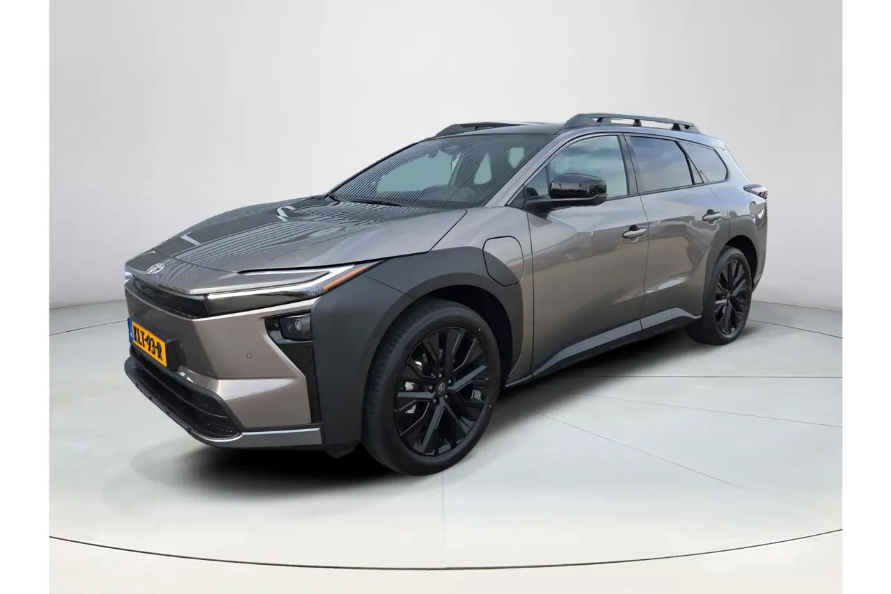 Toyota bZ4X Executive AWD 75 kWh 2026, foto 1