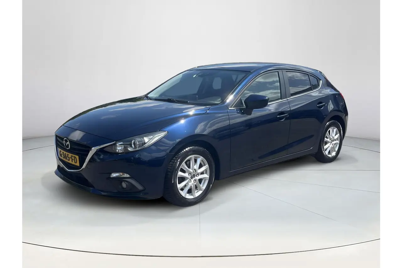 Mazda 3 2.0 Ts 2015, foto 1