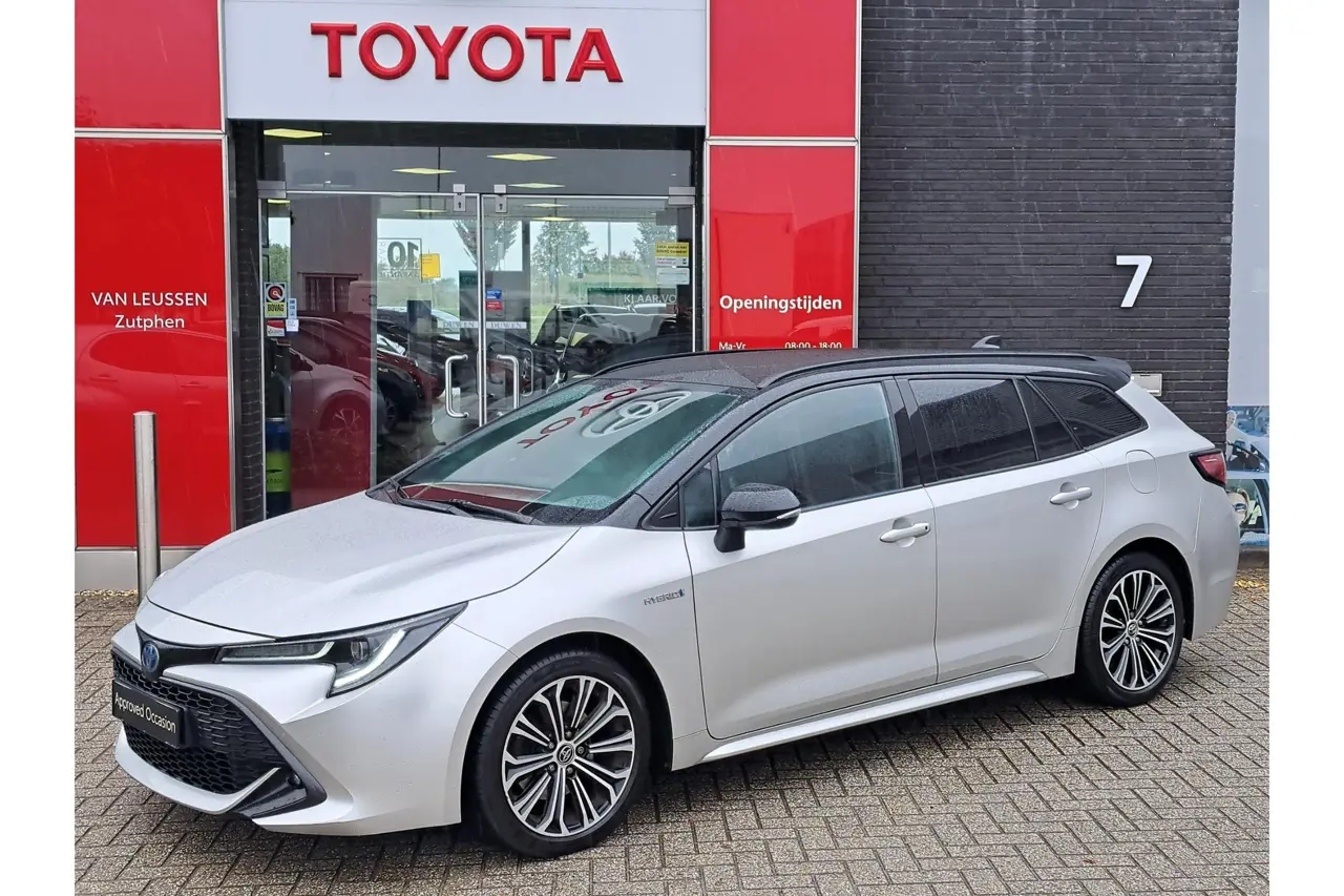 Toyota Corolla Touring Sports 2.0 Hybrid Dynamic 2020, foto 1