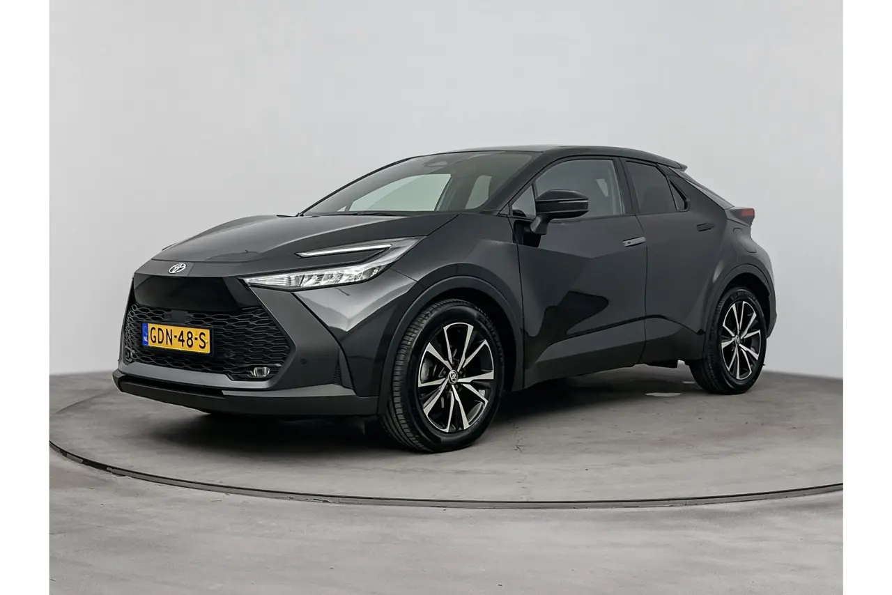 Toyota C-HR 1.8 Hybrid 140 Dynamic 2024, foto 1