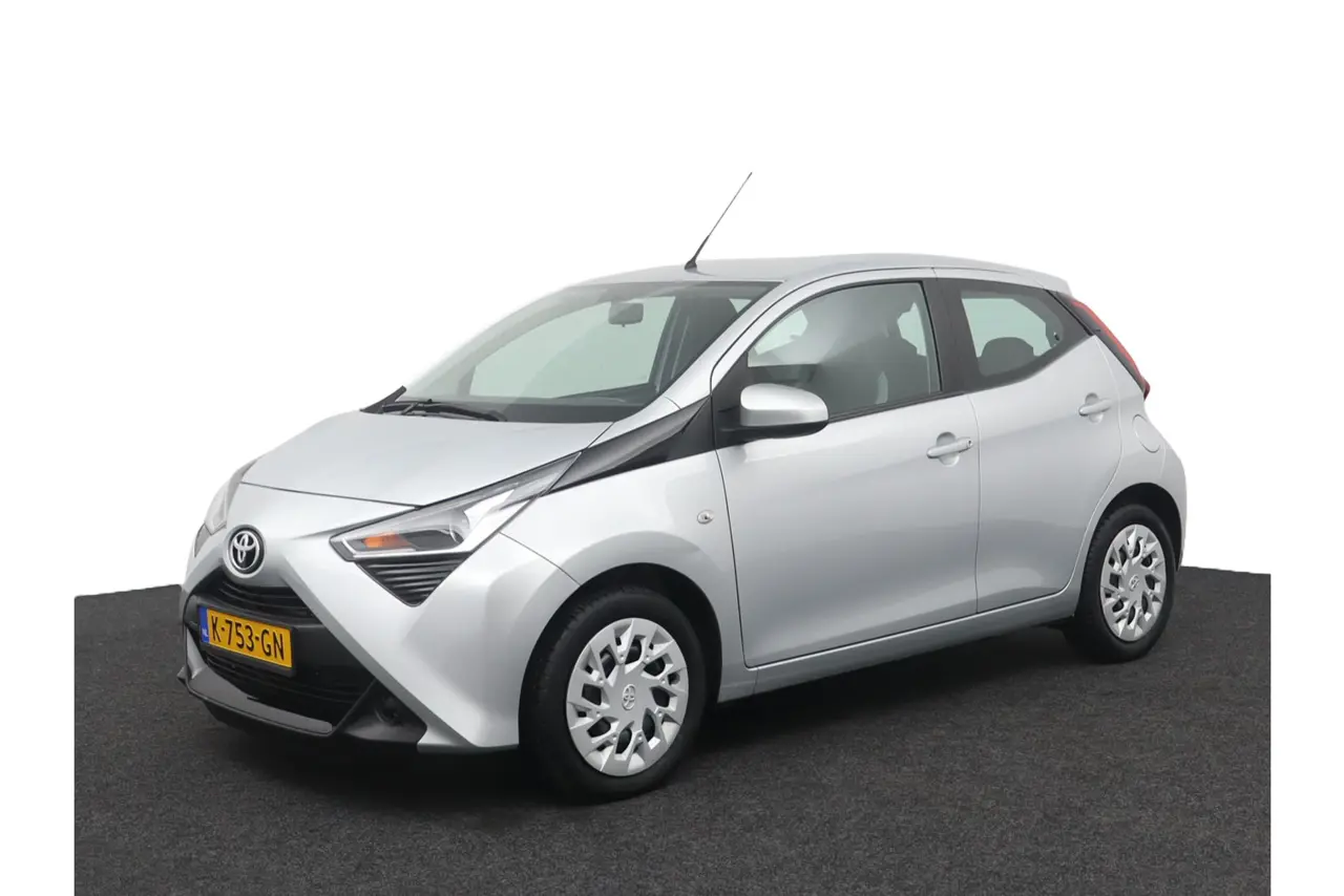 Toyota Aygo 1.0 VVT-i X-Play 2020, foto 1