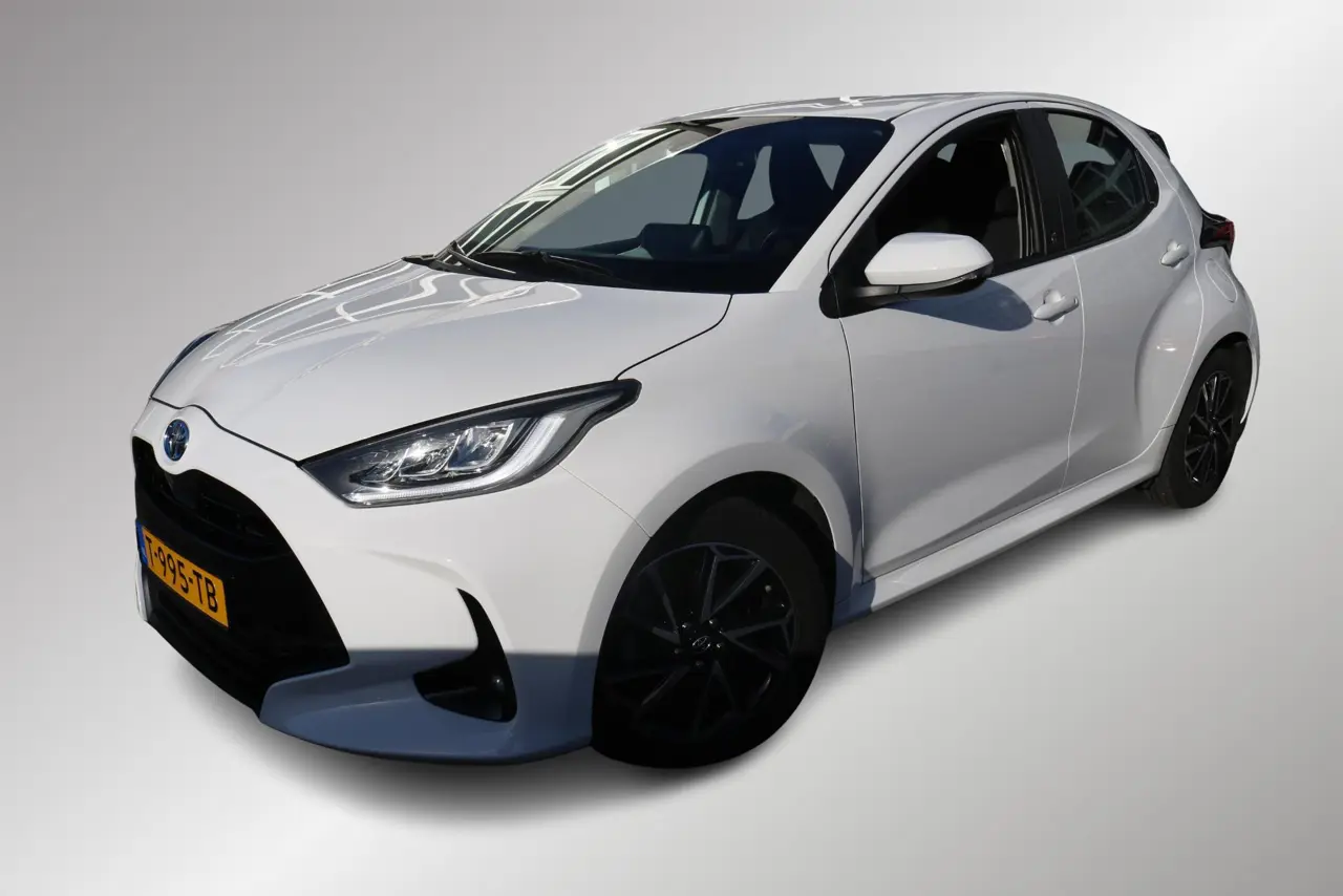 Toyota Yaris 1.5 Hybrid Dynamic Limited 2023, photo 1