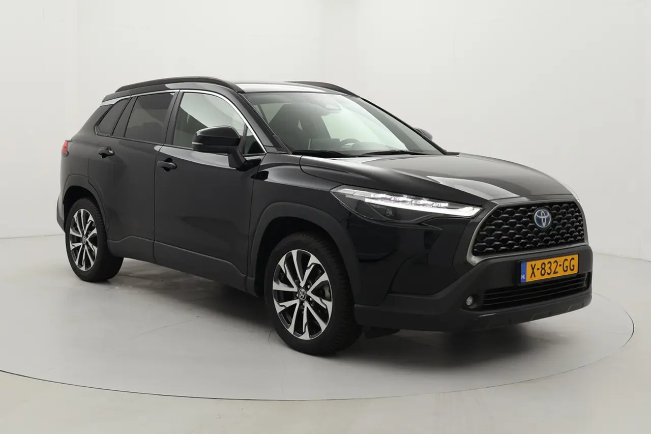 Toyota Corolla Cross Hybrid 140 Dynamic 2023, foto 1